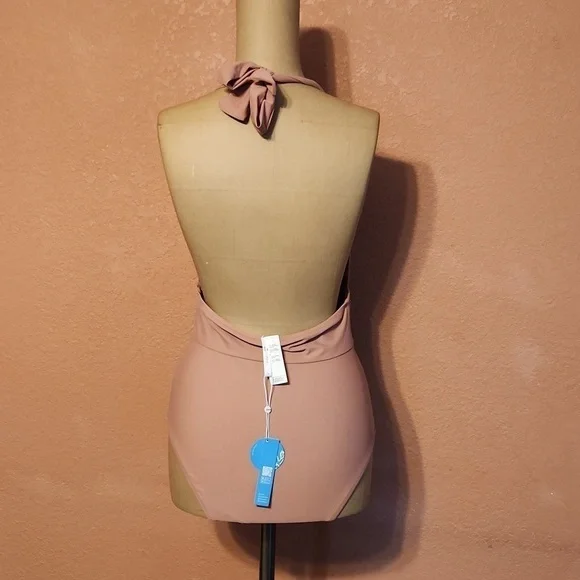 New!! Pink one piece swimsuit! Size small! Beach vacation travel fun swim pool - Picture 5 of 9